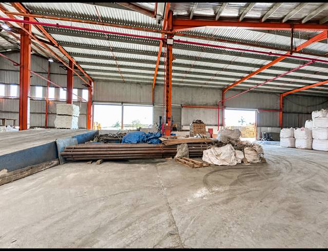 7,618M² WAREHOUSE FOR SALE IN MOBENI